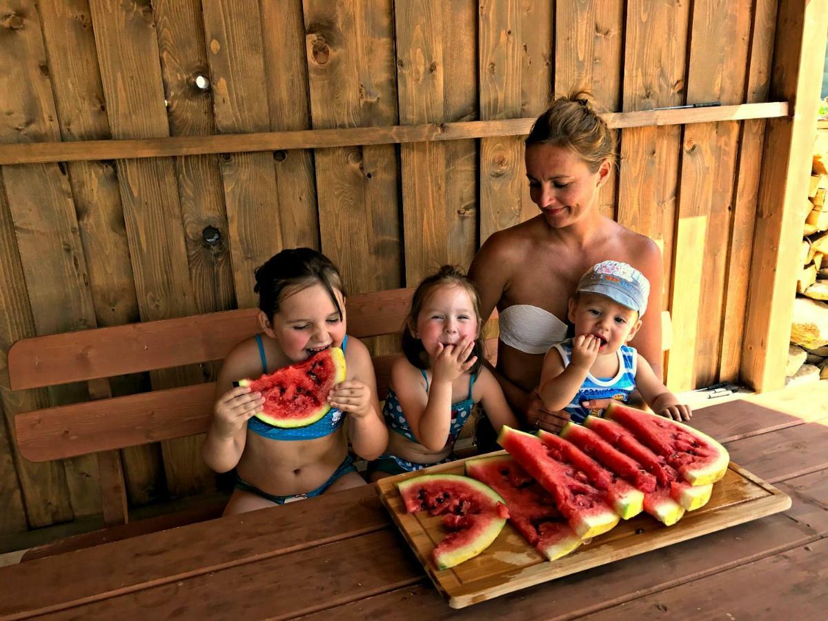 Hekel'S Privat Apartment Závažná Poruba Bagian luar foto
