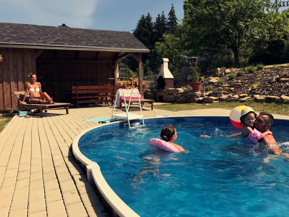 Hekel'S Privat Apartment Závažná Poruba Bagian luar foto