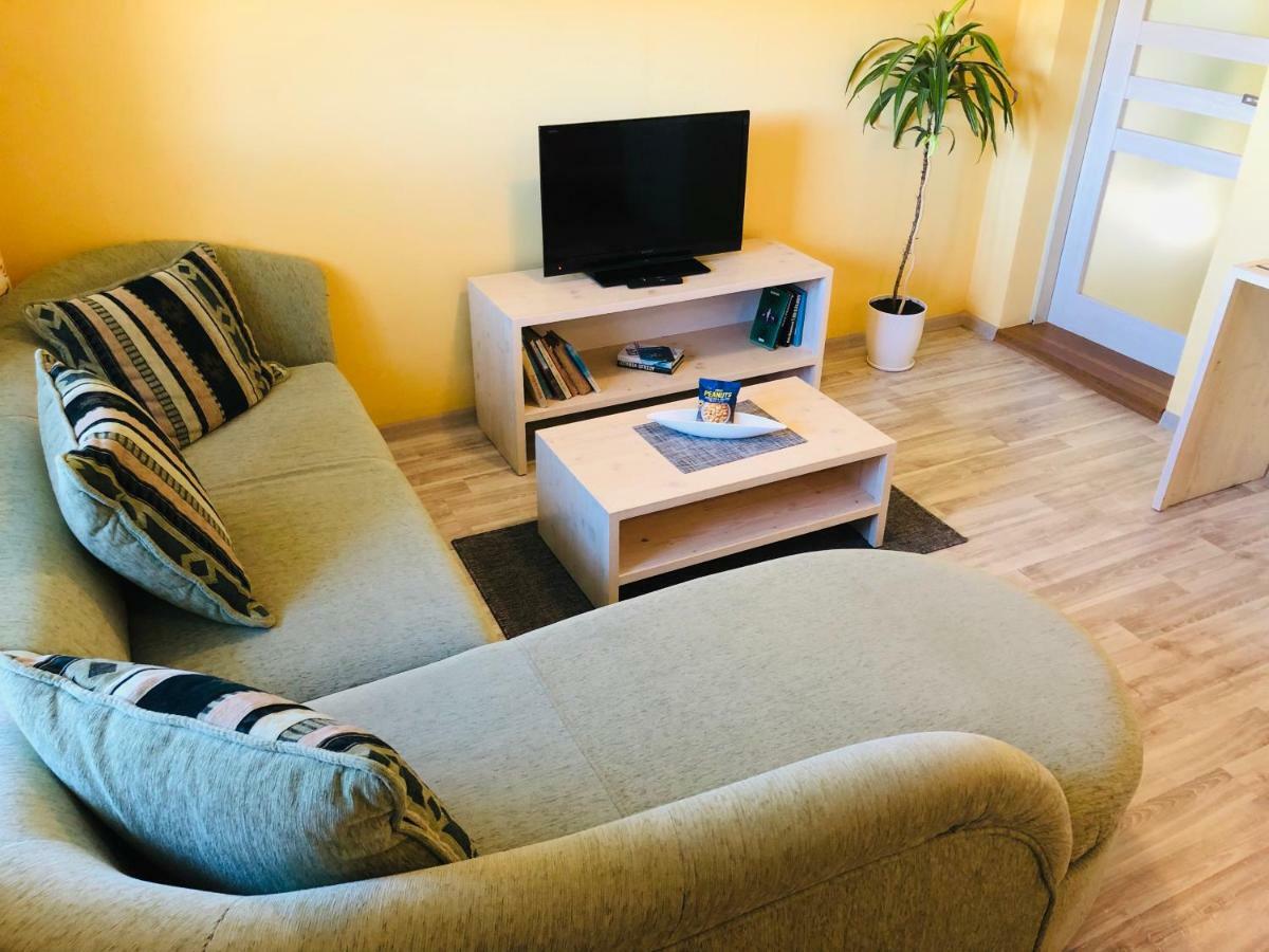 Hekel'S Privat Apartment Závažná Poruba Bagian luar foto
